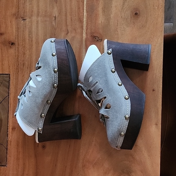 Sbicca Sandals Grey suede New - Picture 2 of 12